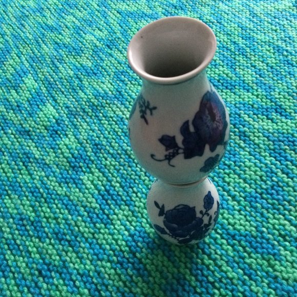 Two vintage small Chinese porcelain vases blue and white floral 4" - Picture 4 of 6